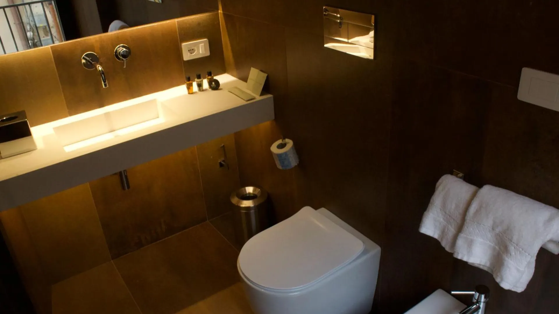****  Hotel Palazzo Cartari Palermo Italien